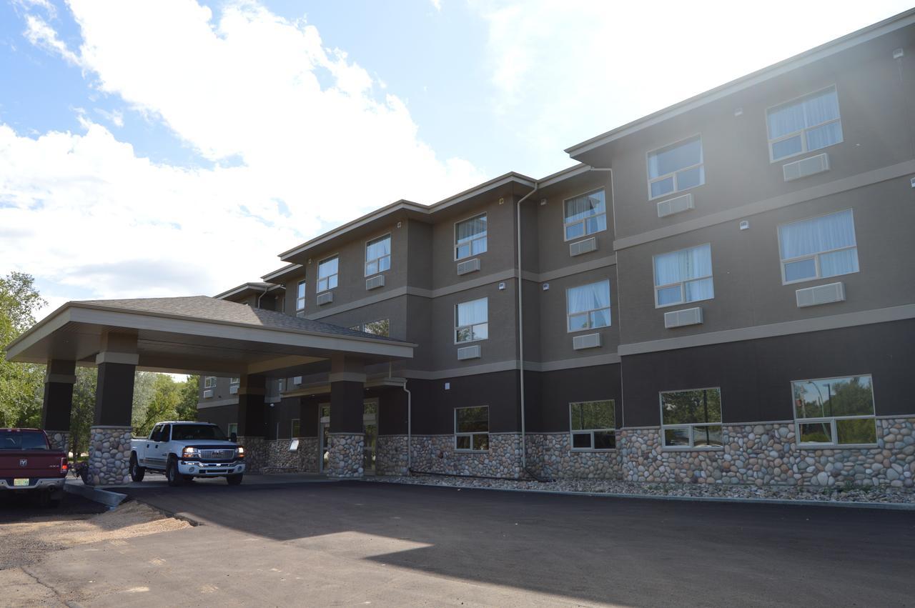 Cobble Creek Lodge Maple Creek Exterior photo